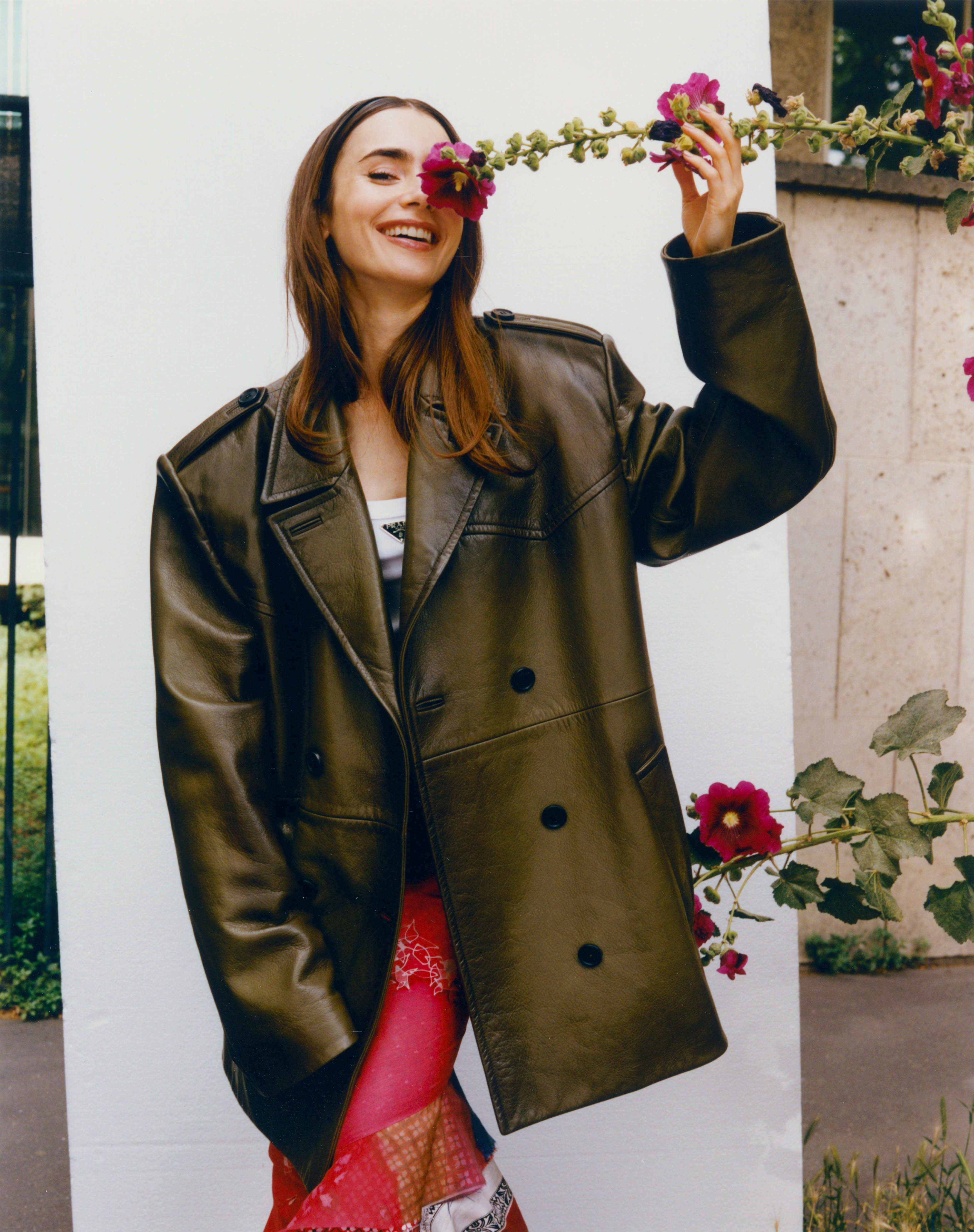 Lily Collins, Vogue France, 2022 - © Maciek Pożoga