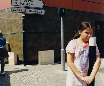 *Passante,*La Courneuve, Mai 2018 - © Maciek Pożoga