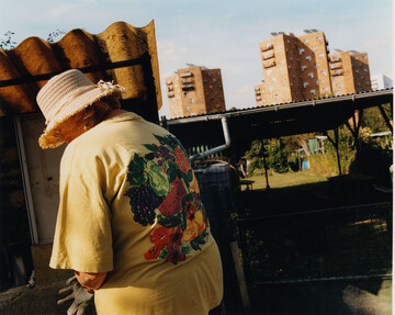 *Annick aux Jardins ouvriers des Vertus*, Aubervilliers, Juillet 2019 - © Maciek Pożoga