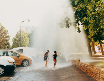 *Canicule*, Allée Georges Leblanc, Aubervilliers, Juillet 2019 - © Maciek Pożoga
