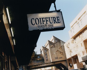 *Coiffeur,* Cité de la Maladrerie, Mars 2019 - © Maciek Pożoga